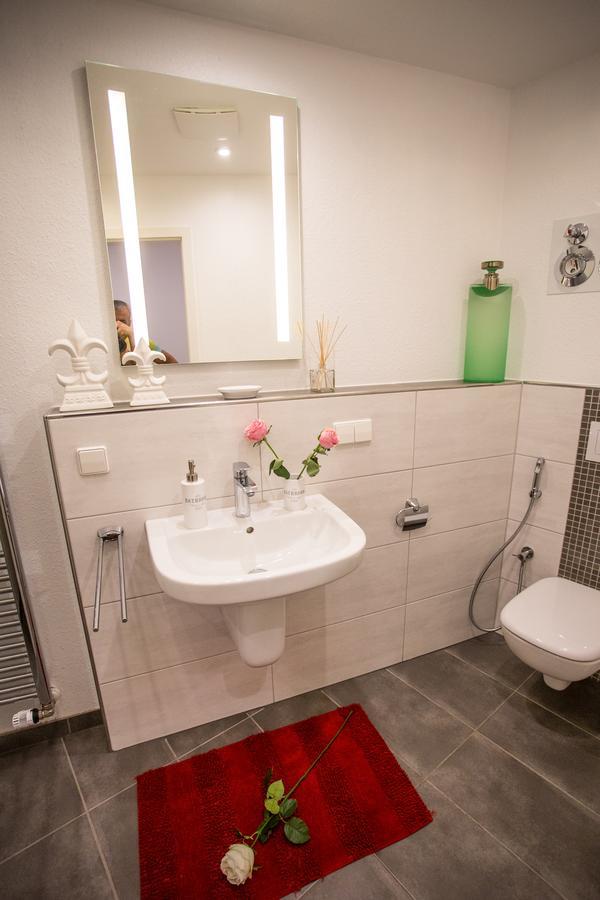 Apartment Downtown Apartments Center *