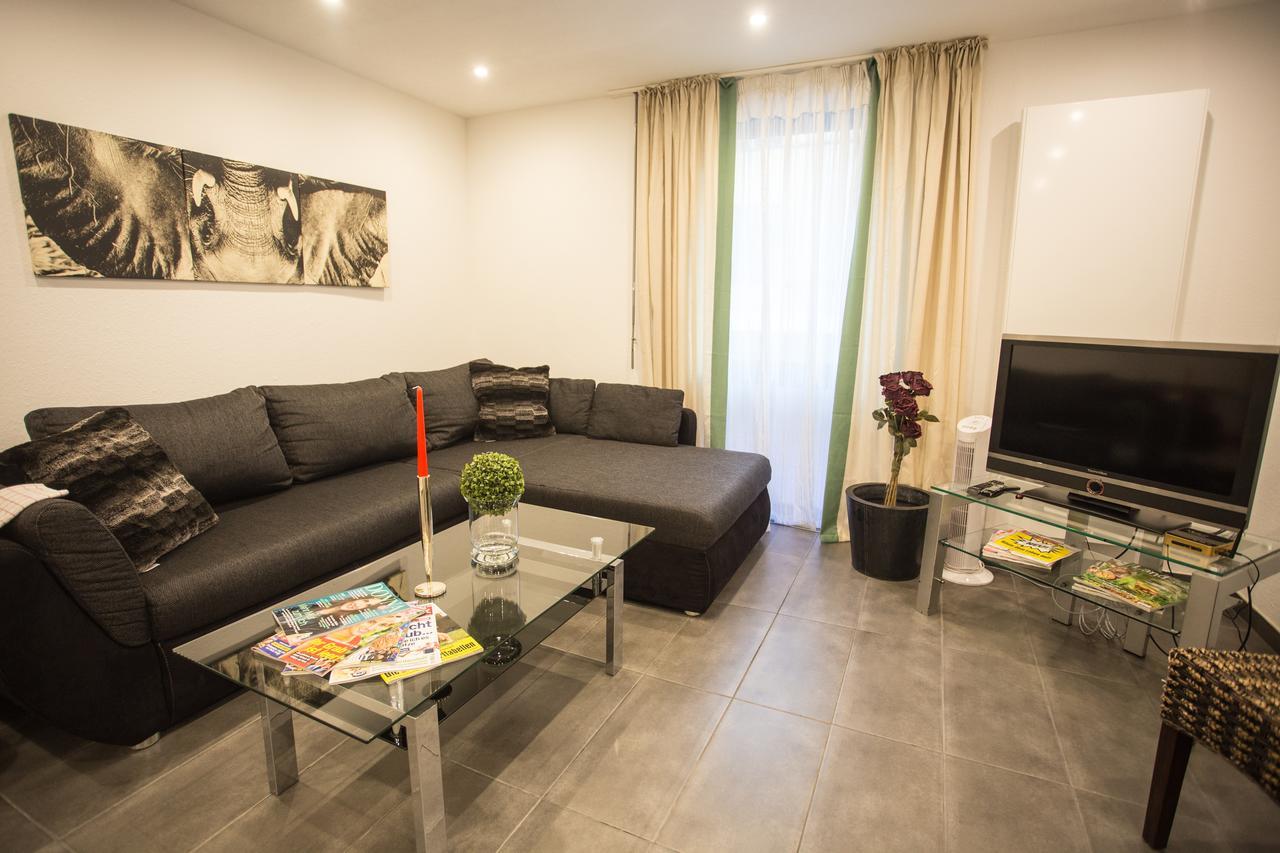 Downtown Apartments Center *